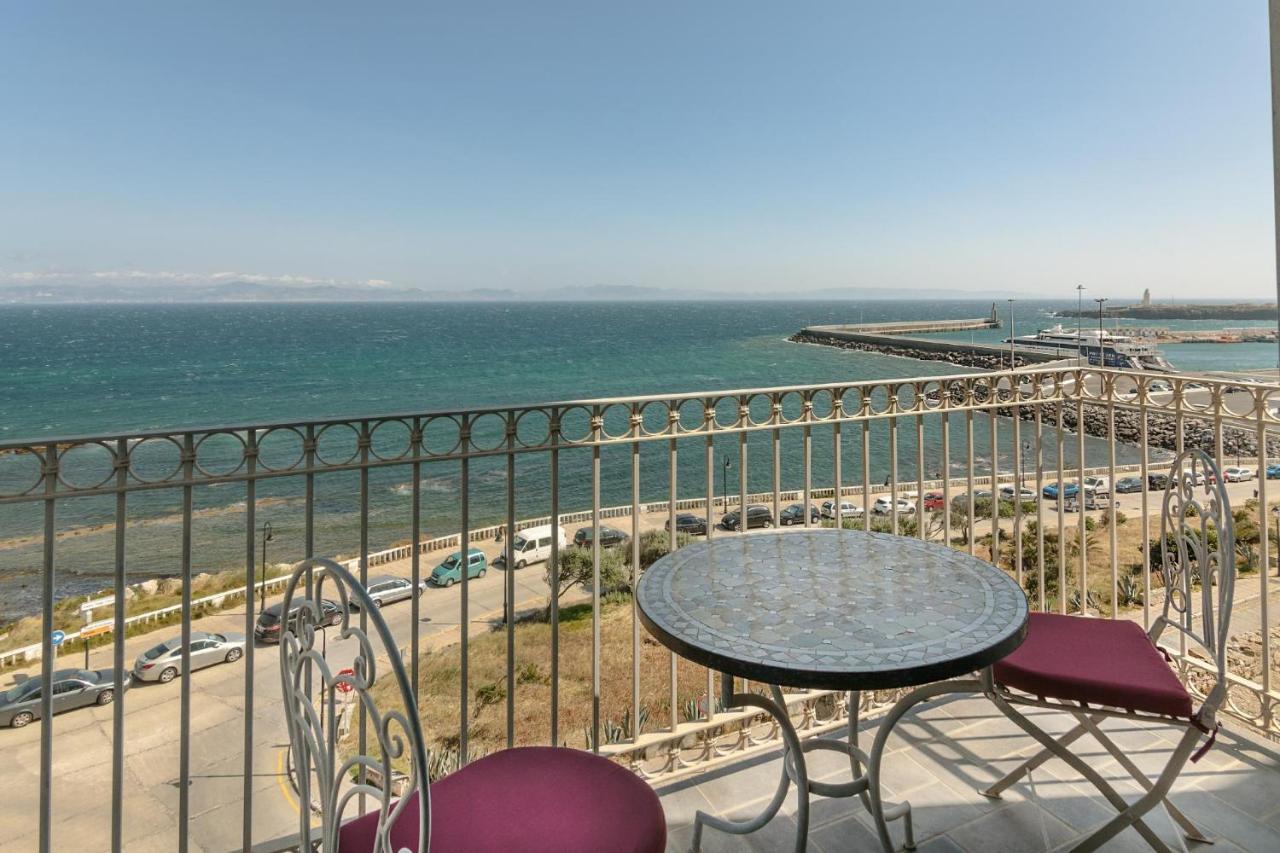 Apartamentos La Residencia Тарифа Екстериор снимка