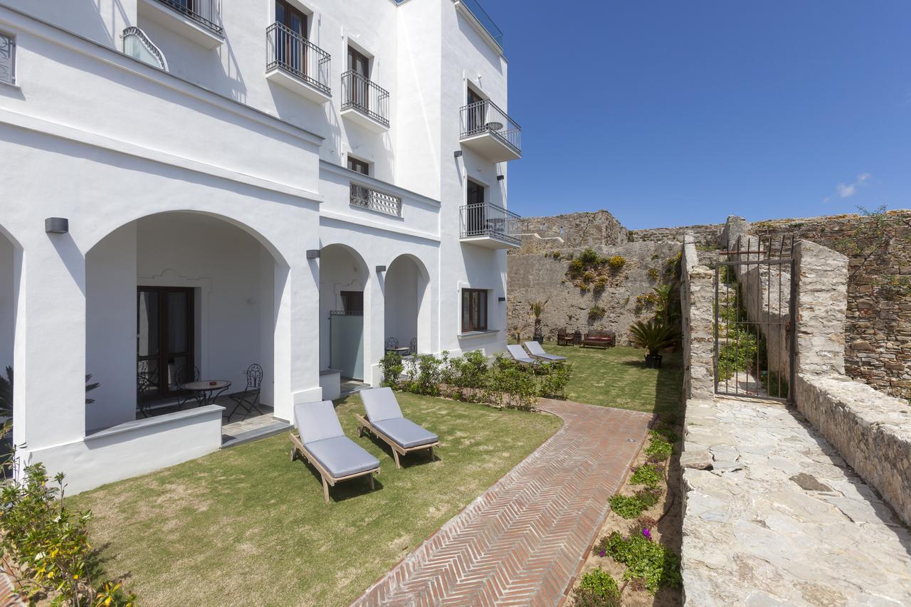 Apartamentos La Residencia Тарифа Екстериор снимка